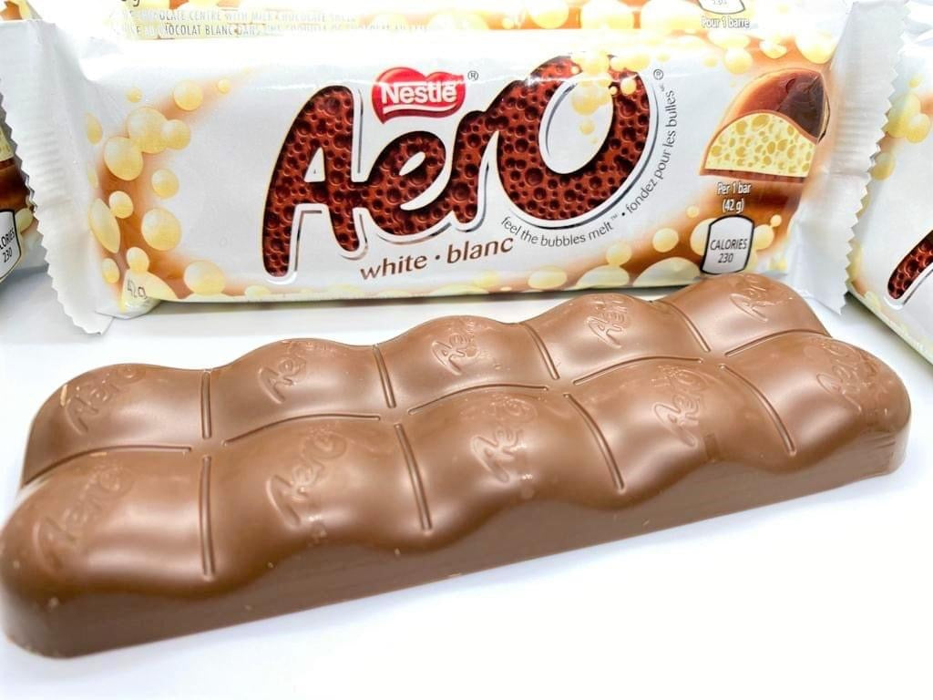 Barre de chocolat NESTLÉ AERO Blanc et Lait